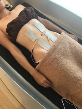 サロンドアイ(SALON DE AI)/☆プライベート岩盤浴+EMS☆