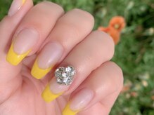 ウカ ひばりが丘(UKA)/イエローフレンチネイル