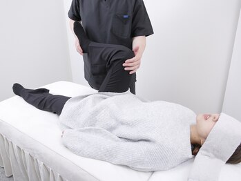 リン 大宮院(RIN)/ストレッチ