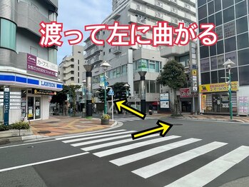 ジェリービーンズ(Jelly Beans)/西口からローソンを左に曲がり