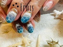 トロワ 中目黒(trois)/水面ネイル