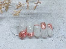 エフツー(F2)/ラグジュアリー