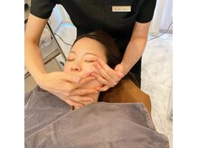 プラスホワイト 久我山の雰囲気（造顔マッサージ/熟練された手技にて一回の施術でも効果実感！）