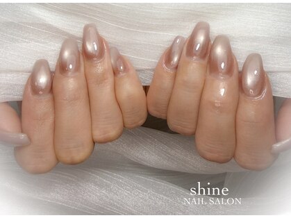 シャイン(SHINE)の写真