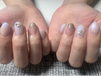 偏光パールホワイトネイル