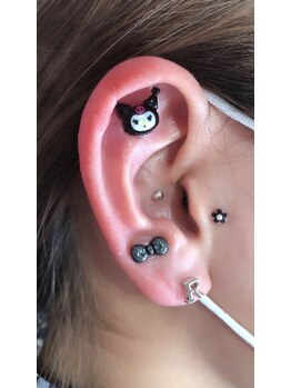 フェリス(Feliz)/耳つぼジュエリー