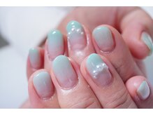 プチリリィ(Petit Lily)/グラデーションネイル