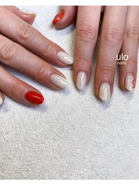シンプルおしゃれ紅白ネイル