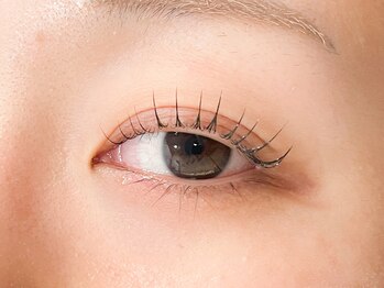 アトリエ プレゼンツ 相武台店(atelier Present's)/ラッシュリフト