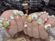 モアネイル 新宿/