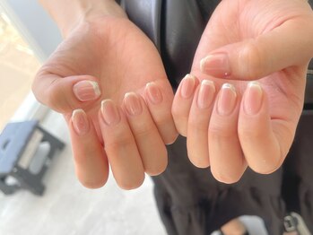 マル ネイル(maru nail)の写真/シンプルだからこそ日常が楽しくなるデザインを提案！シンプル×トレンドの”大人っぽ”designが得意◇