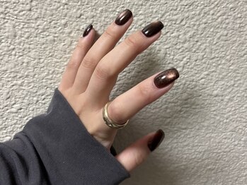 サンアール(SUN___R)の写真/甘すぎないモテ可愛デザイン・カラーが充実◎マグネットやミラー、フラッシュの艶感で指先を上品に演出♪