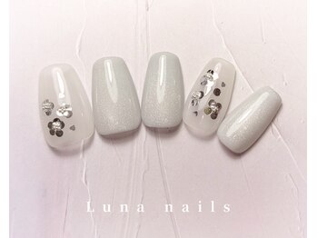ルナネイルズ(Luna nails)/