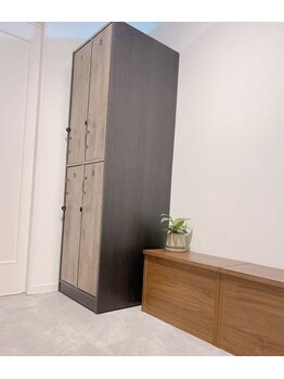 レプス(Lepus)/鍵付きロッカー*待合スペース