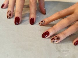 ボルドーレオパードネイル