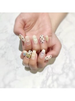 カラフルチークネイル