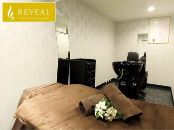 リヴェール 田無店/VIPエリアから望むシャンプー台