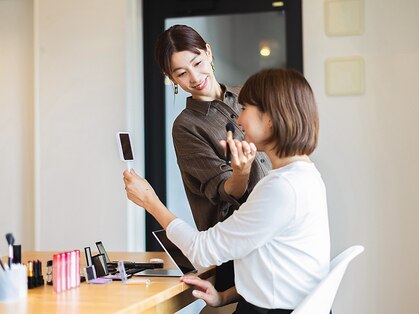 Toi et Toi【トワエトワ】パーソナルカラー診断/骨格診断/顔分析メイクレッスンの写真