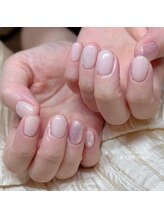 リッシュ トロワ(RICHE trois)/上品バカラネイル