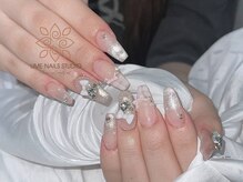 ウメネイルスタジオ(UME NAIL STUDIO)/ 長さだしやり放題×つけ放題