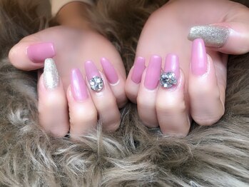 ネイルアイルーム トテ(tote.)/ビジューワンカラー