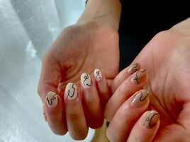 モードネイル　ちぐはぐネイル
