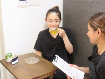 ラソス(Lazos)の写真/お仕事や家事・育児などで毎日忙しい女性のためのプライベートサロン◎アロマ香る贅沢空間で極上の癒しを♪