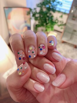 ネイルサロン リスタ(Rista)/キラキラ ストーン ニュアンス