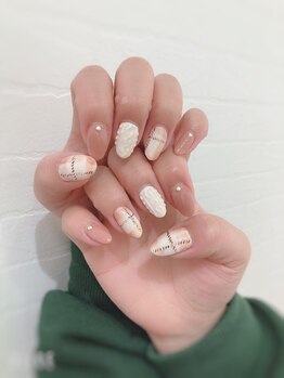 秋冬定番ニット&チェックネイル