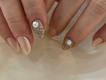 デリカ 溝の口店(DELICAT)/パール キレイめネイル