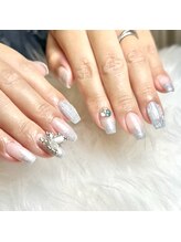 イロカ(iroka)/バカラ風ネイル