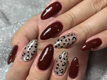 チピネイル 尼崎(chipinail)の写真/ショートネイルでも３Dネイル可◎仕事上爪を伸ばせない方へ。圧倒的再現力でリピーター様からの信頼抜群！