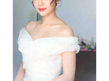 ケーズハート(K's heart)の写真/憧れの花嫁姿へ！美肌でハリ・ツヤ感アップ◎韓国直伝小顔コルギで見栄えのする小顔へ