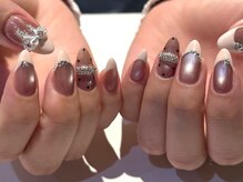 トロワヌフ 国分寺(trois neuf)/