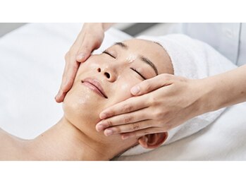 アエオボンヌール(A.E.O BONHEUR)/ハーブピーリング|クレンジング