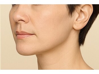 メディケア 新宿/元祖小顔トレーニング