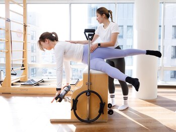 ワン(ONE)/姿勢改善ピラティス