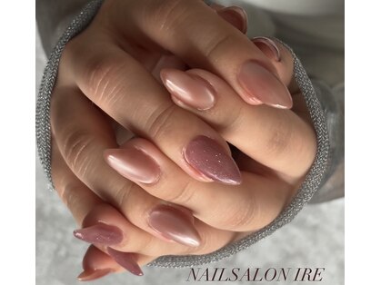 イーレ(IRE)の写真