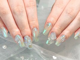 グリーンオーロラ ￥9.480