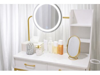 アクネラボ 梅田店(ACNE LABO)/ドレッサー完備でお化粧直しも◎