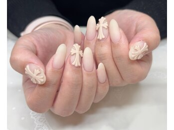 イズネイル(izu Nail)/