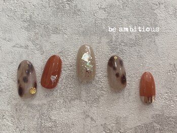 ネイルサロンアンドスクール ビーアンビシャス(be ambitious)/ニュアンスアニマル