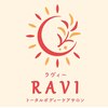 ラヴィー(RAVI)ロゴ