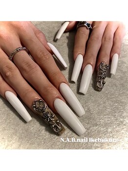 エヌエービー(N.A.B.)/パイソンギャルスカルプ