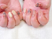 ムーピーネイル(moopy nail)の雰囲気(負担を少なく、自爪や指が美しく見えるよう施術します。)