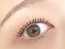 ～ムーンロッド～　“SNSで話題！韓国風ちゅるん目元に”ムーンロッドで叶える大人可愛いカール♪