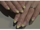 Butter yellow