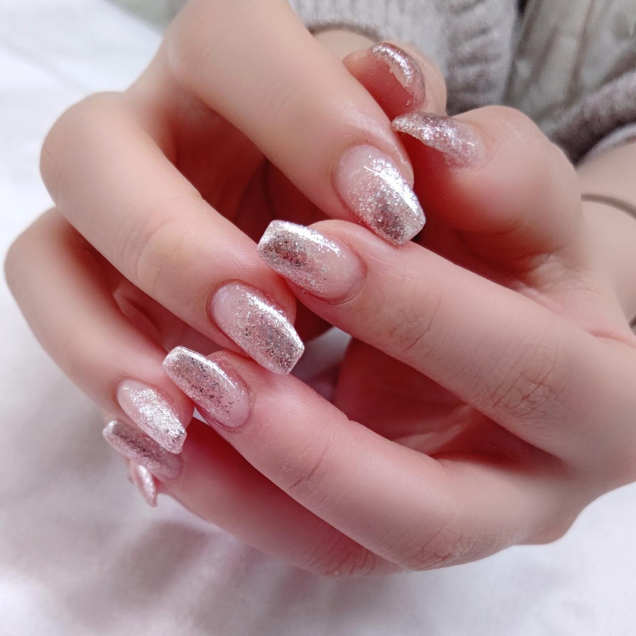 ご新規様平日限定【他店オフ無料】ラメグラデーションネイル　\6000