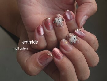 ちゅるニュアンス推しネイル♪