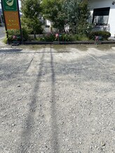 心和リフレッシュプレイス/八田バス停　裏の専用駐車場